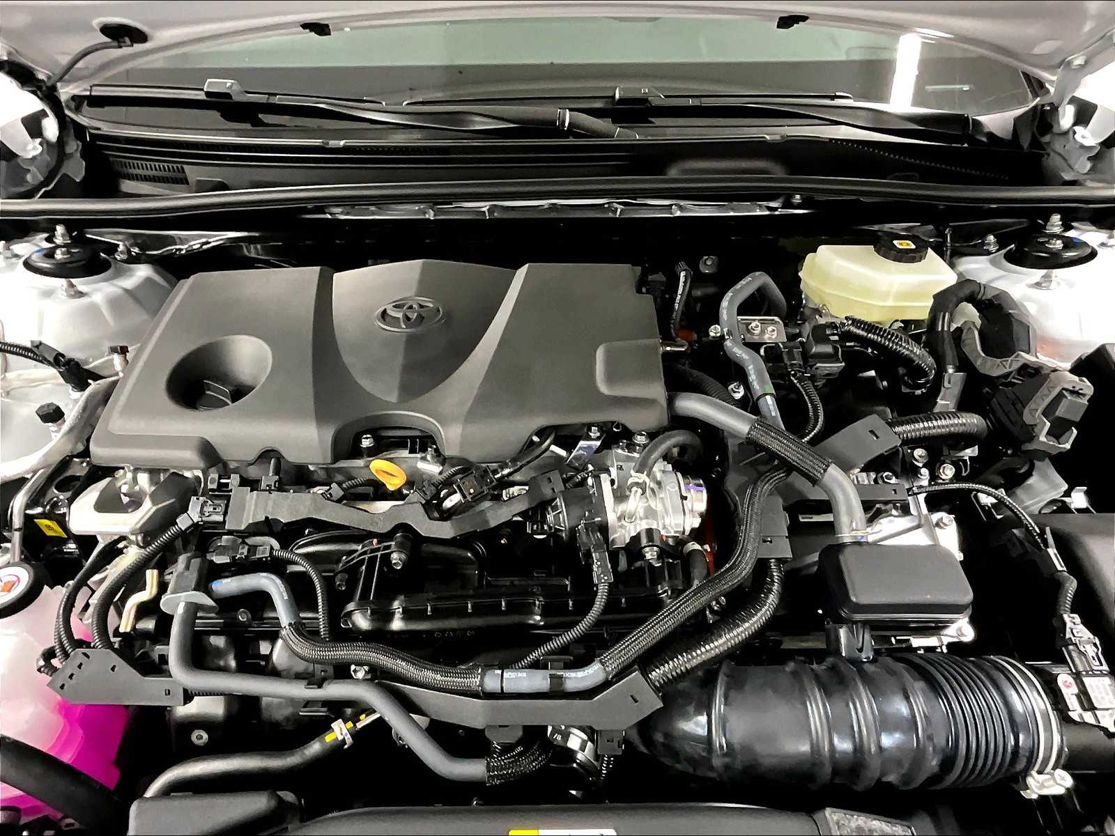 2026 Toyota Camry SE - Photo 16