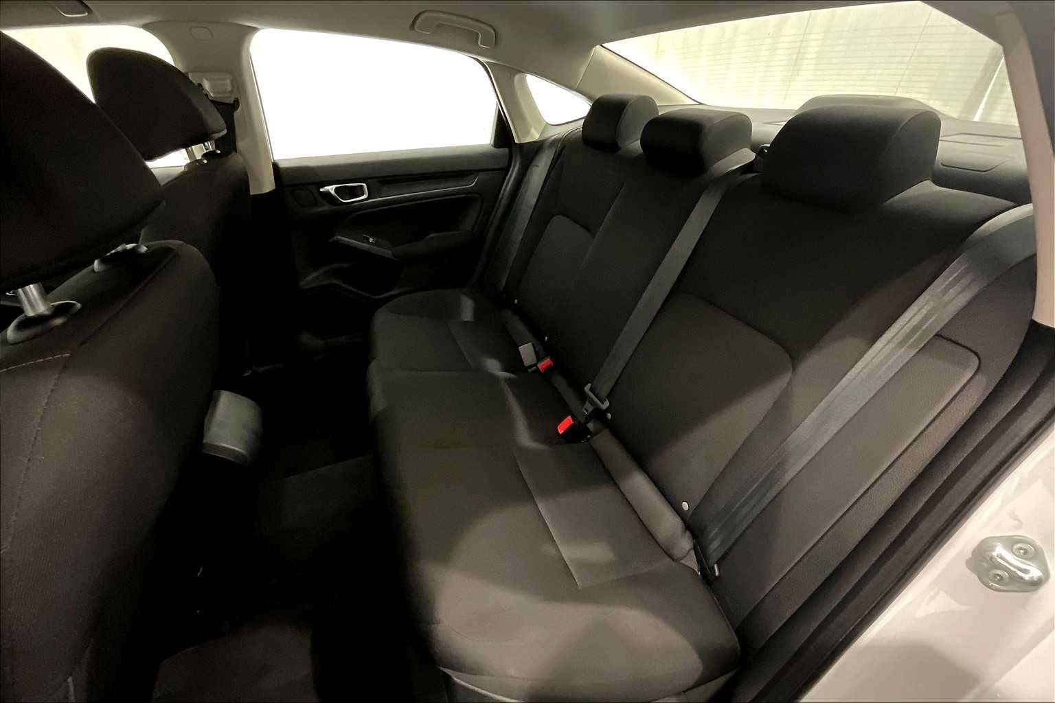 2022 Honda Civic LX - Photo 15