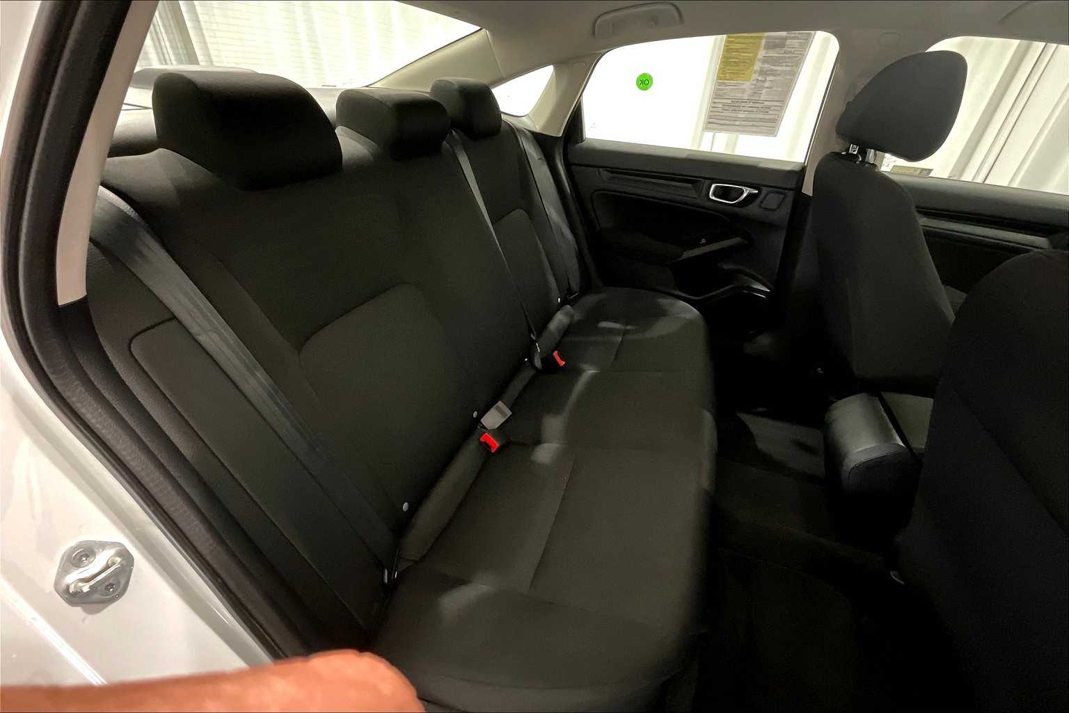 2022 Honda Civic LX - Photo 16