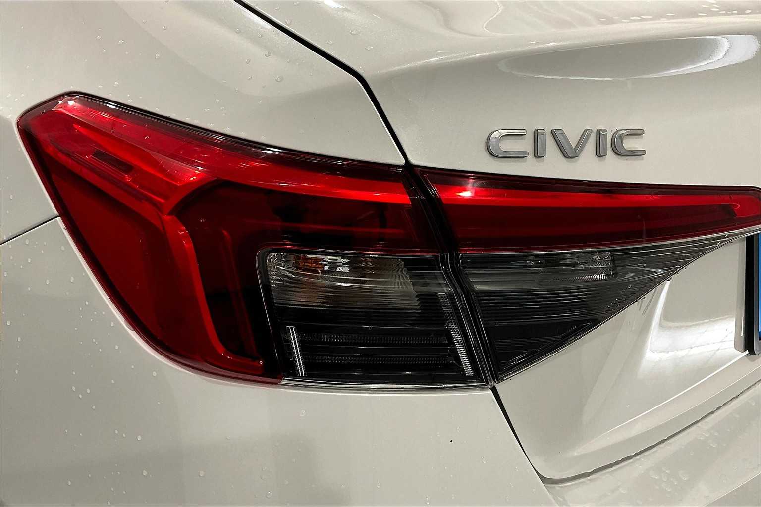 2022 Honda Civic LX - Photo 31