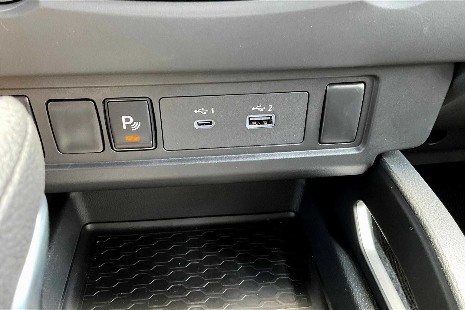 2025 Nissan Frontier SV - Photo 25