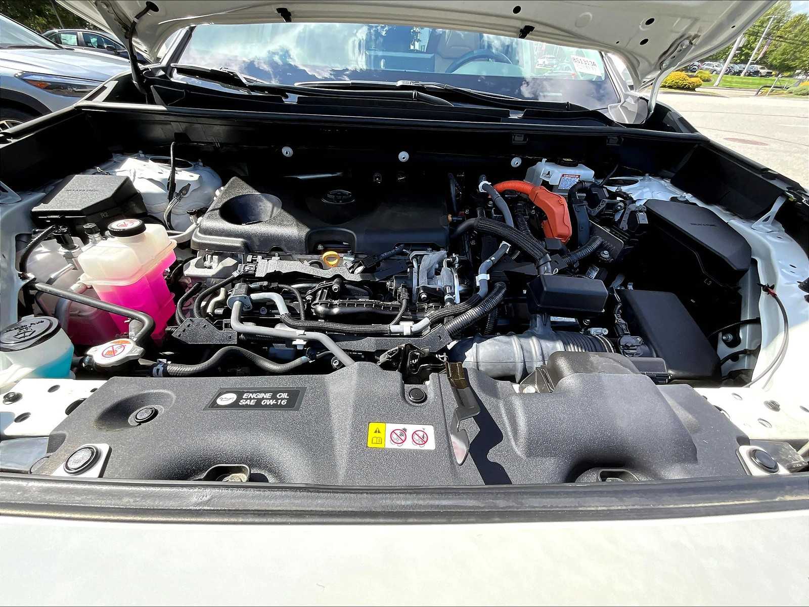 2020 Toyota RAV4 Hybrid Limited - Photo 30