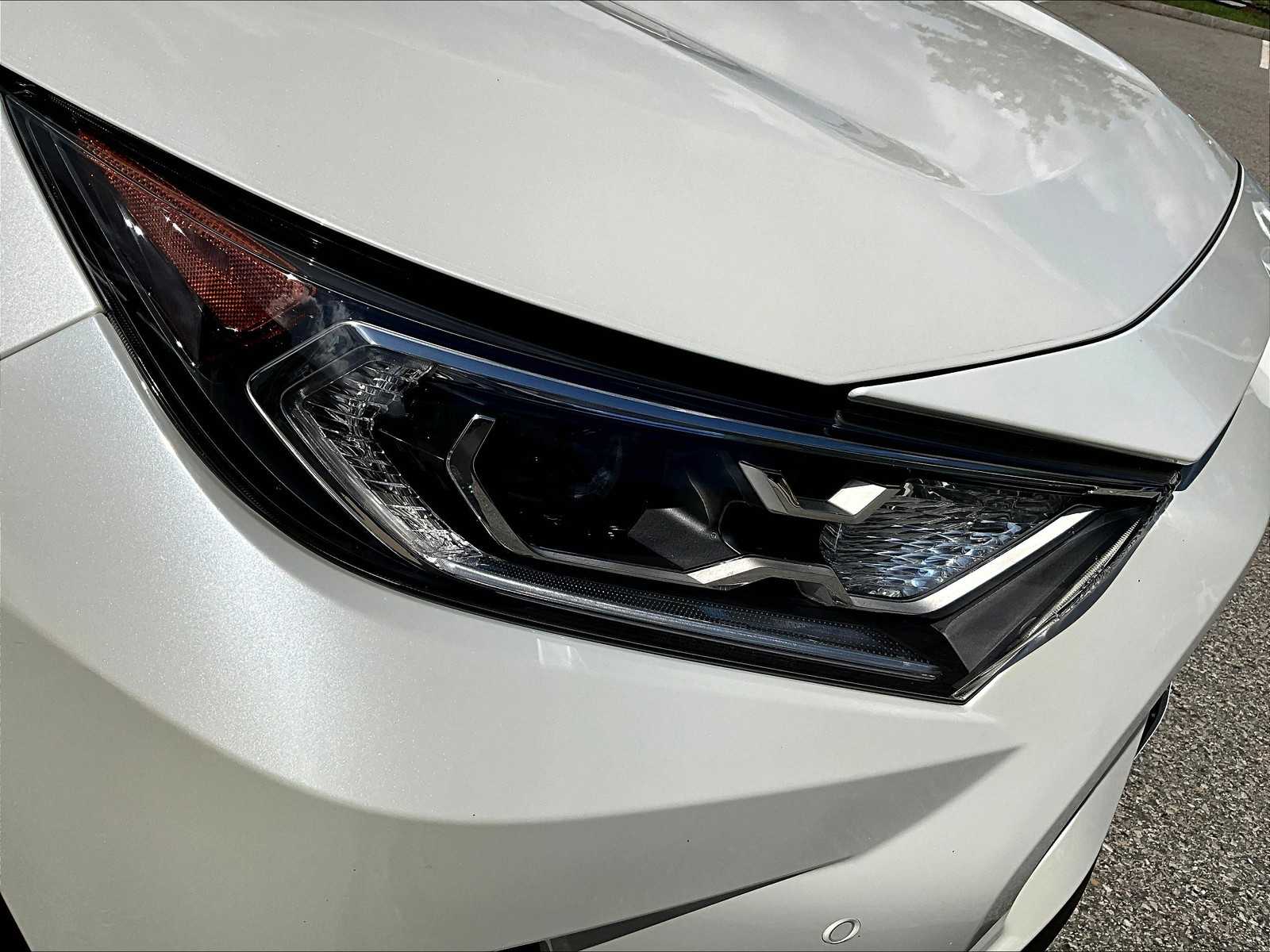 2020 Toyota RAV4 Hybrid Limited - Photo 33