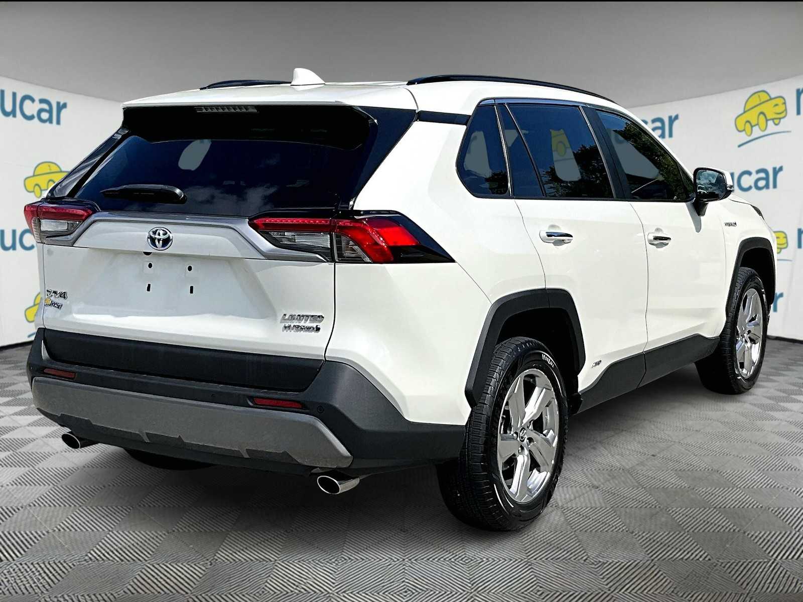 2020 Toyota RAV4 Hybrid Limited - Photo 6