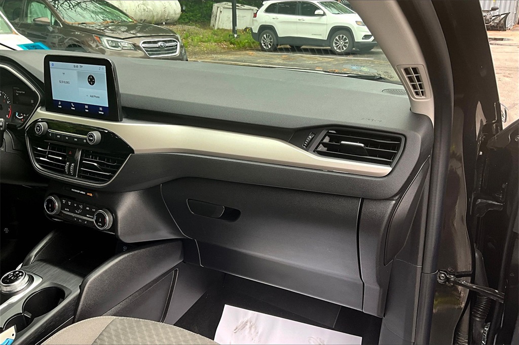2022 Ford Escape SE - Photo 13