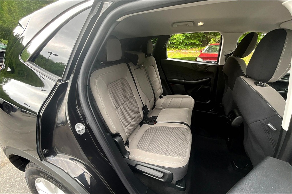 2022 Ford Escape SE - Photo 16