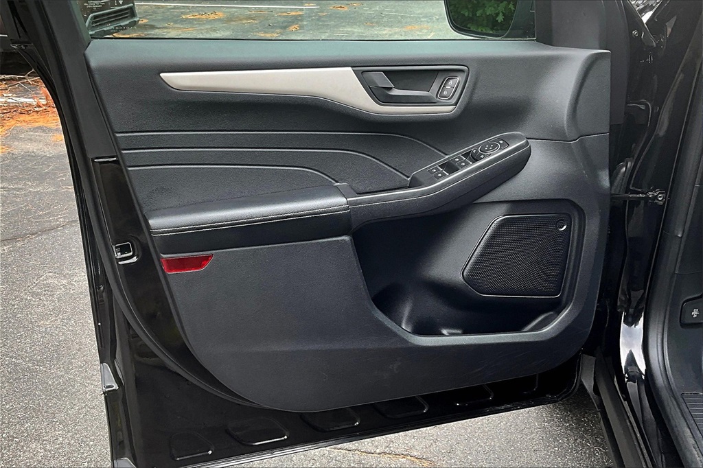 2022 Ford Escape SE - Photo 9