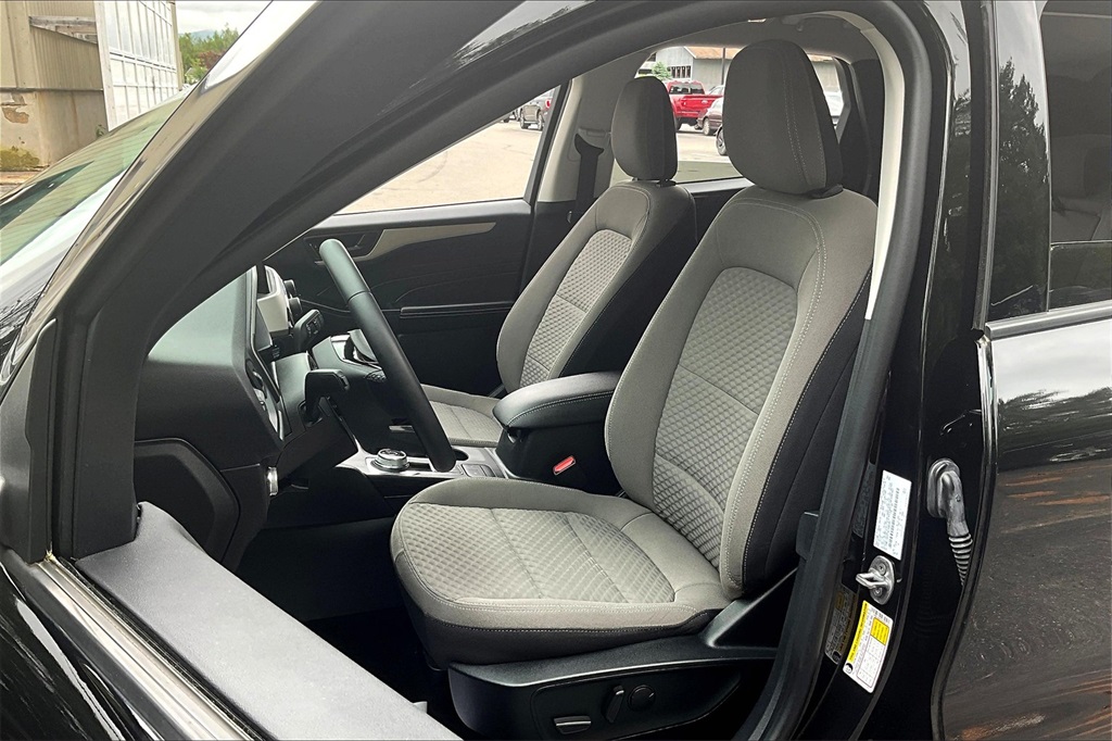 2022 Ford Escape SE - Photo 10