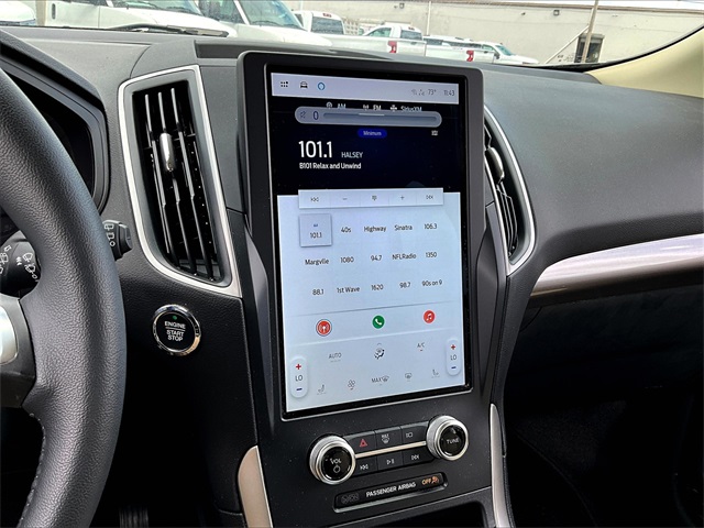 2024 Ford Edge SEL - Photo 17