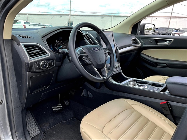 2024 Ford Edge SEL - Photo 7