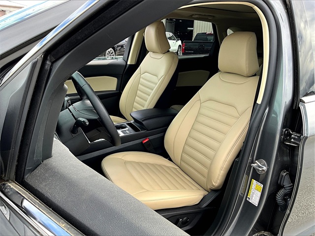 2024 Ford Edge SEL - Photo 9