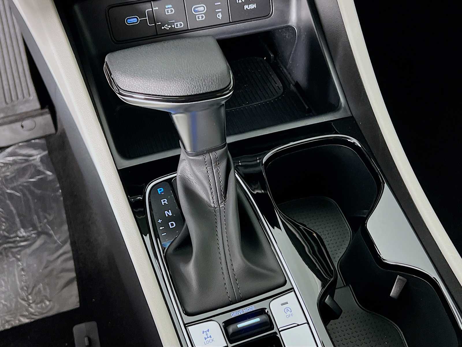 2025 Hyundai Tucson SEL - Photo 11