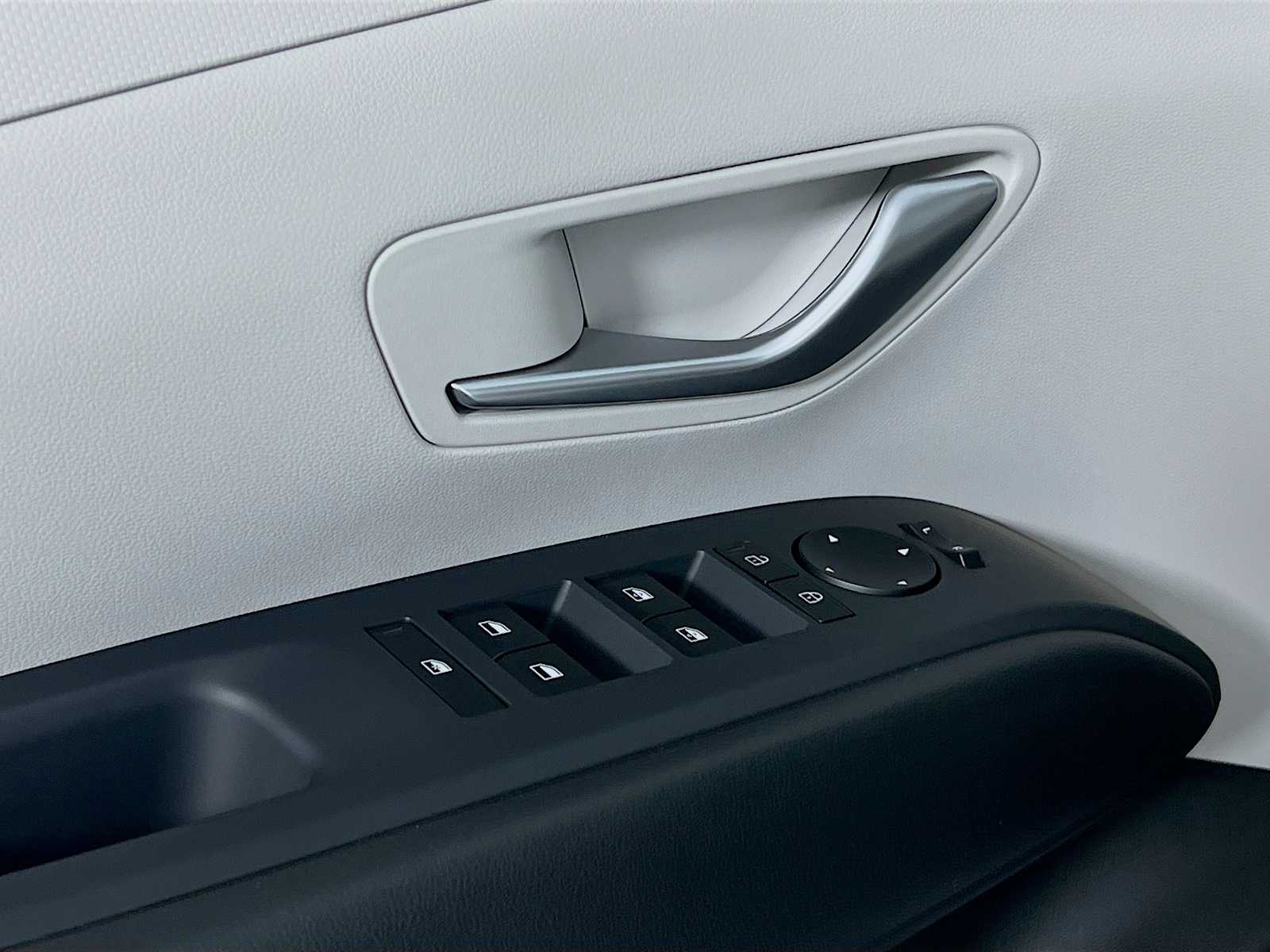 2025 Hyundai Tucson SEL - Photo 16