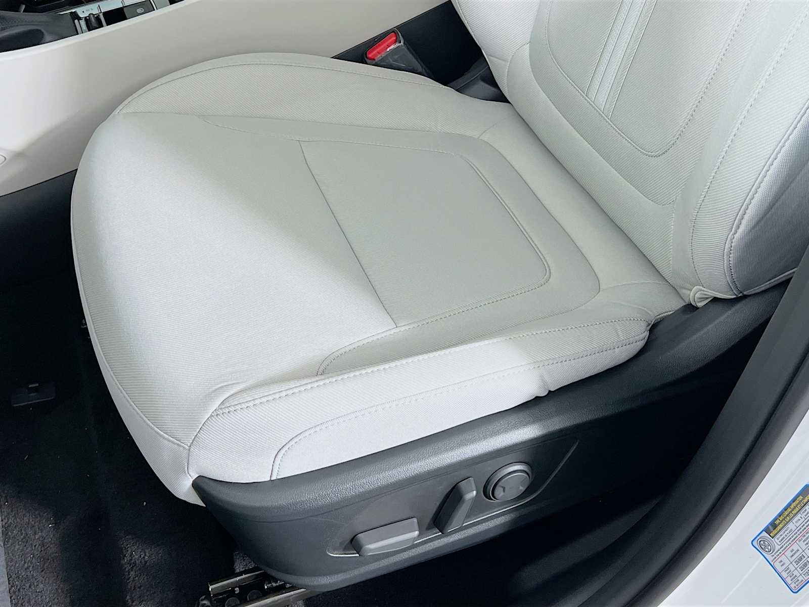 2025 Hyundai Tucson SEL - Photo 17