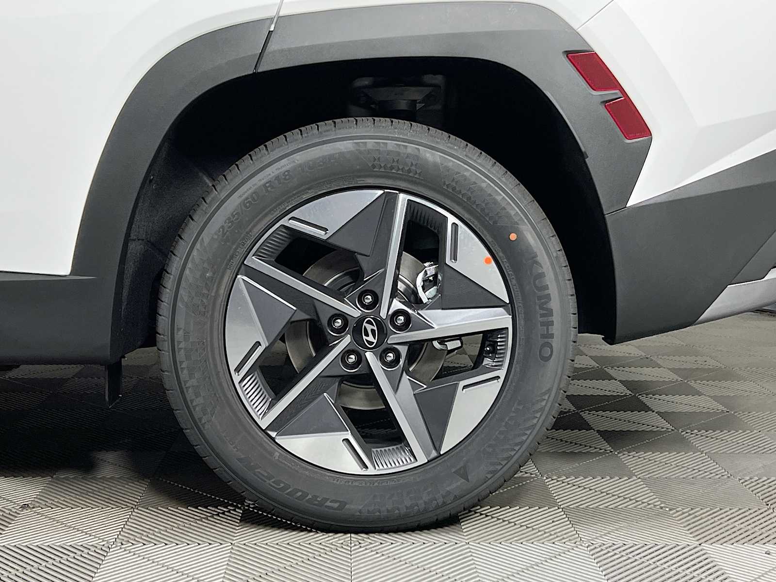 2025 Hyundai Tucson SEL - Photo 19