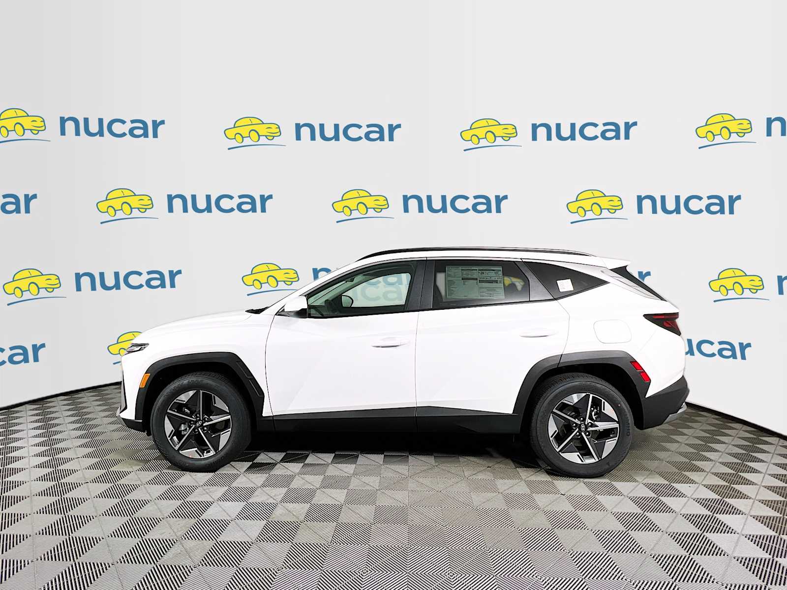 2025 Hyundai Tucson SEL - Photo 3