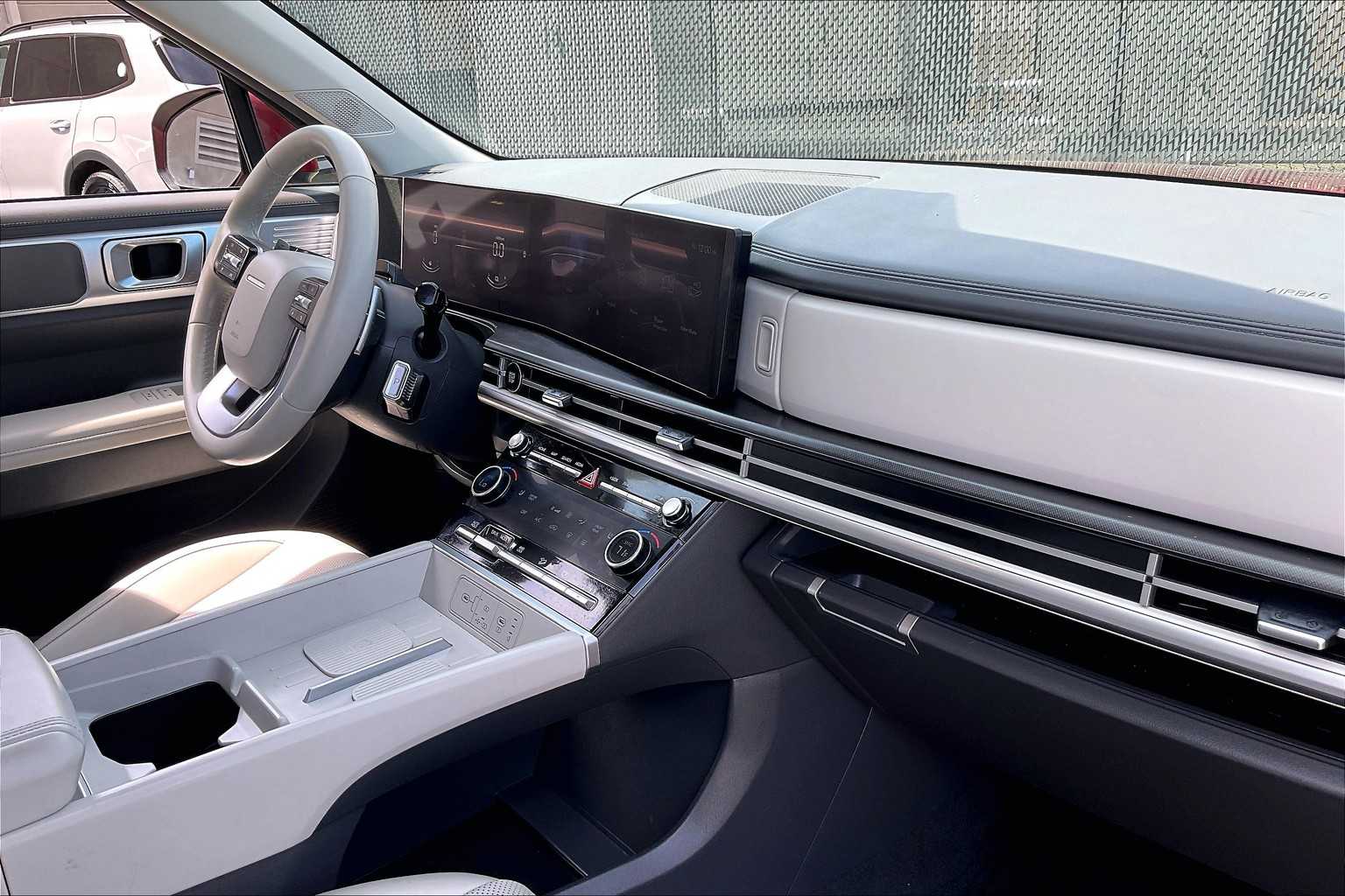2024 Hyundai Santa Fe Hybrid SEL - Photo 14