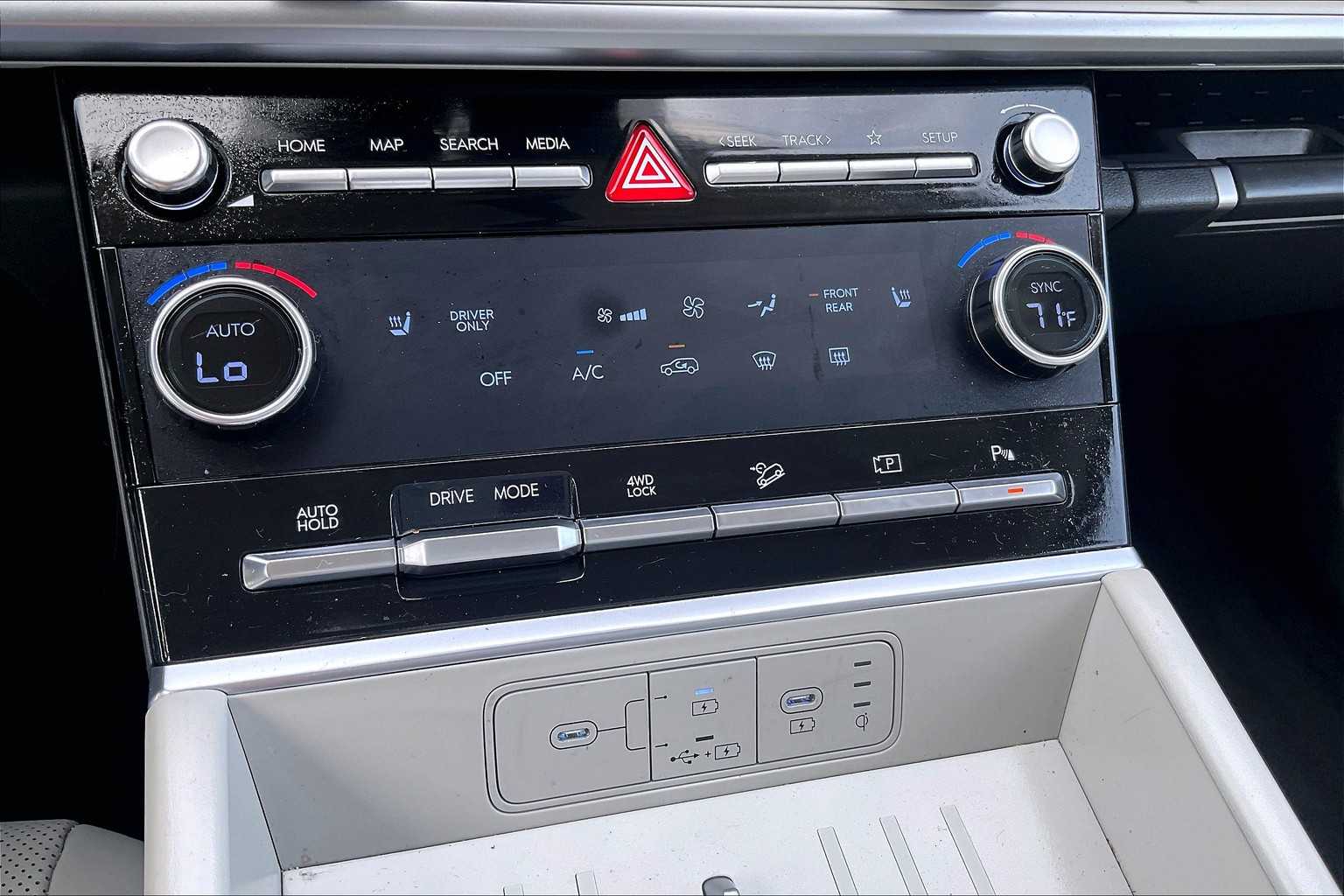 2024 Hyundai Santa Fe Hybrid SEL - Photo 25