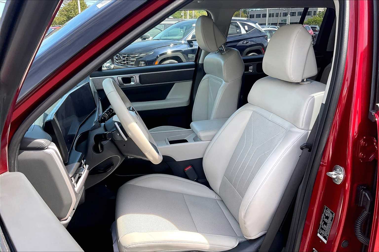 2024 Hyundai Santa Fe Hybrid SEL - Photo 10