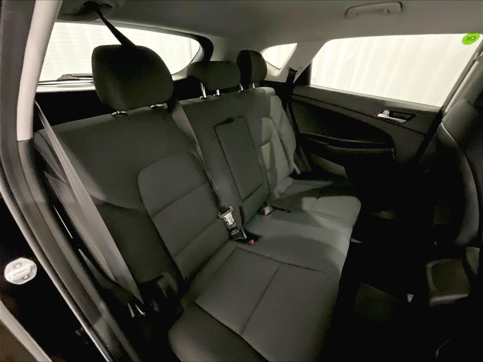 2019 Hyundai Tucson SE - Photo 16