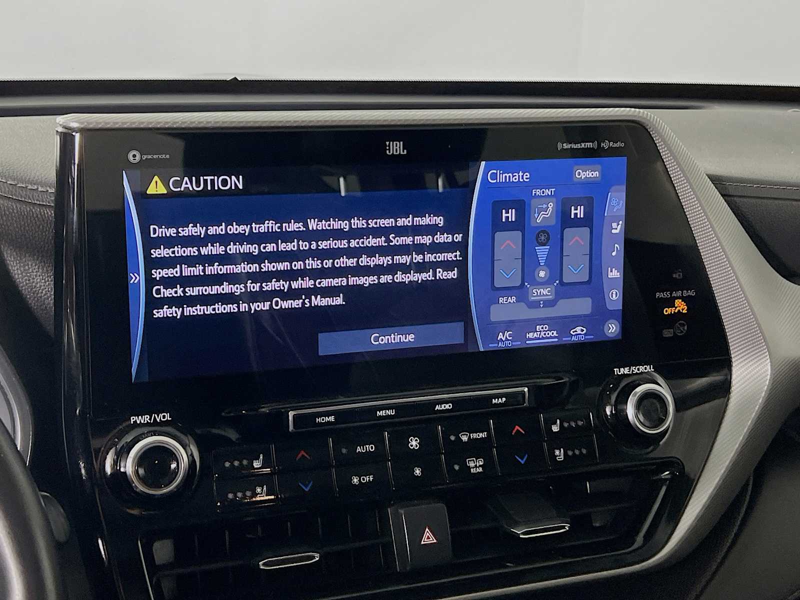 2022 Toyota Highlander Platinum - Photo 15