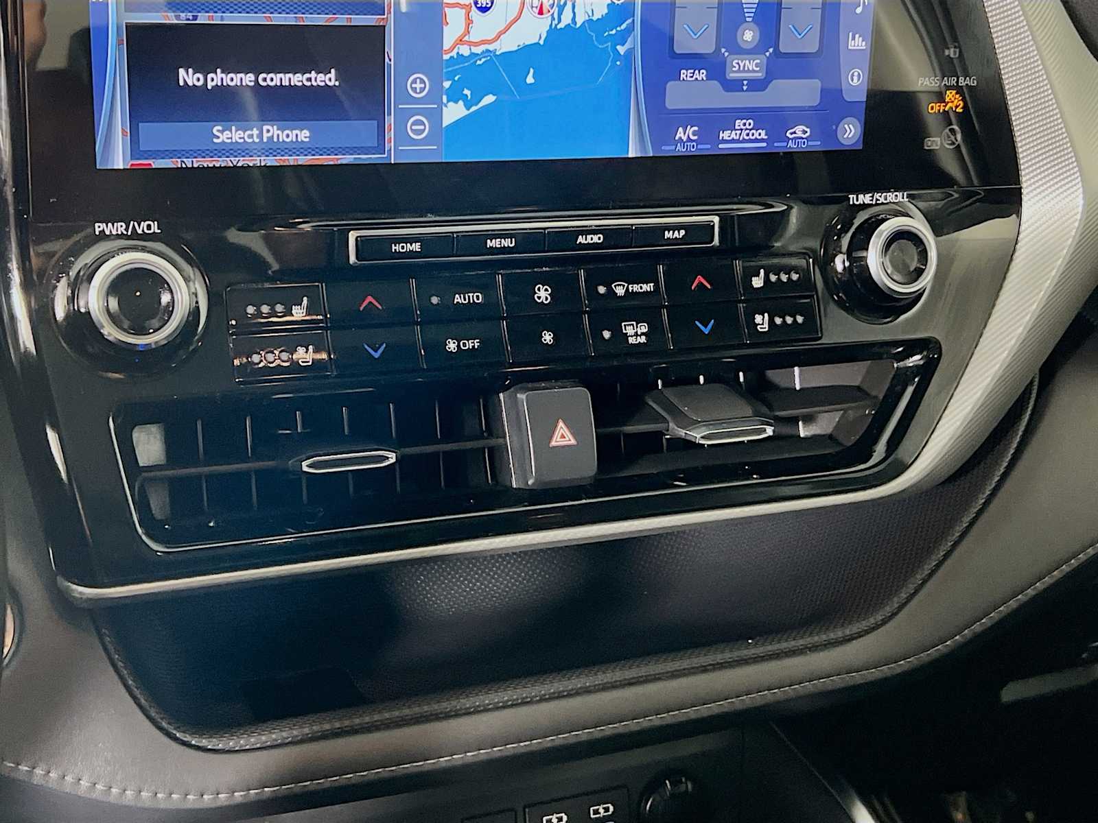 2022 Toyota Highlander Platinum - Photo 16