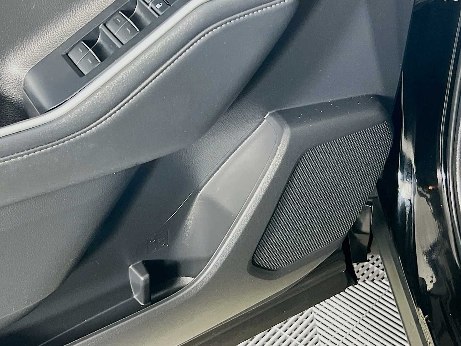 2022 Toyota Highlander Platinum - Photo 19