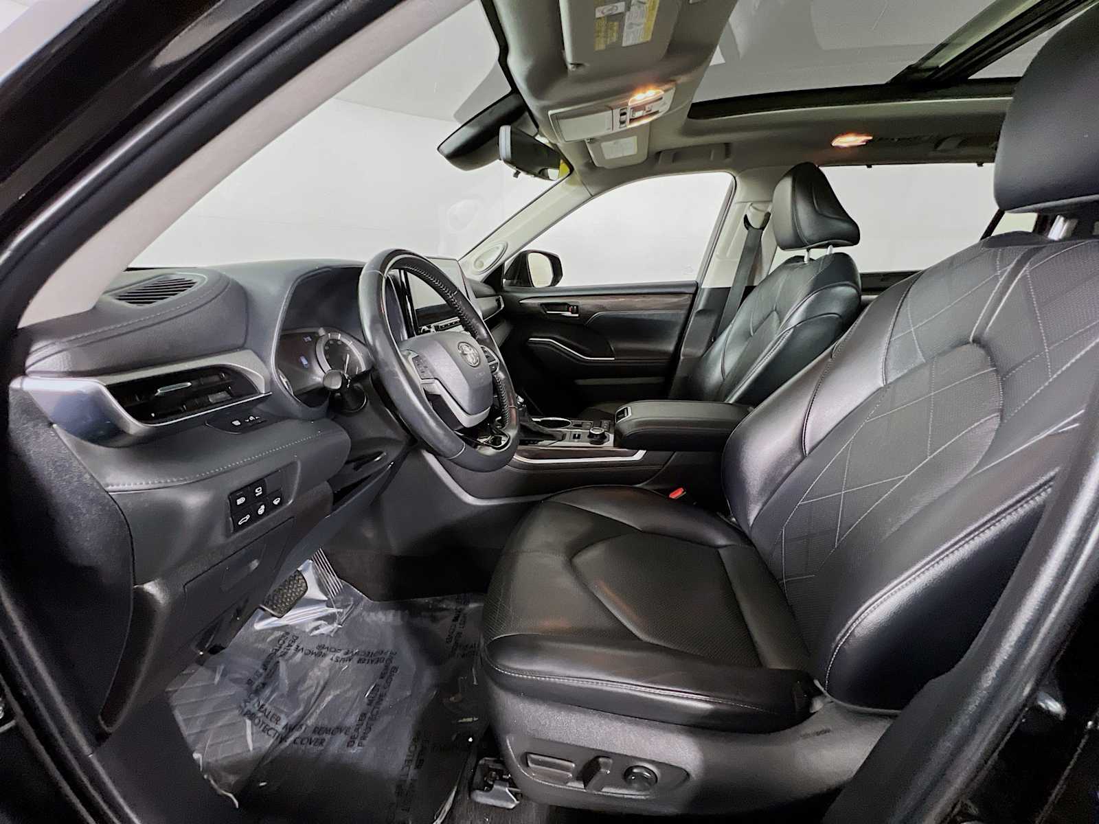 2022 Toyota Highlander Platinum - Photo 22
