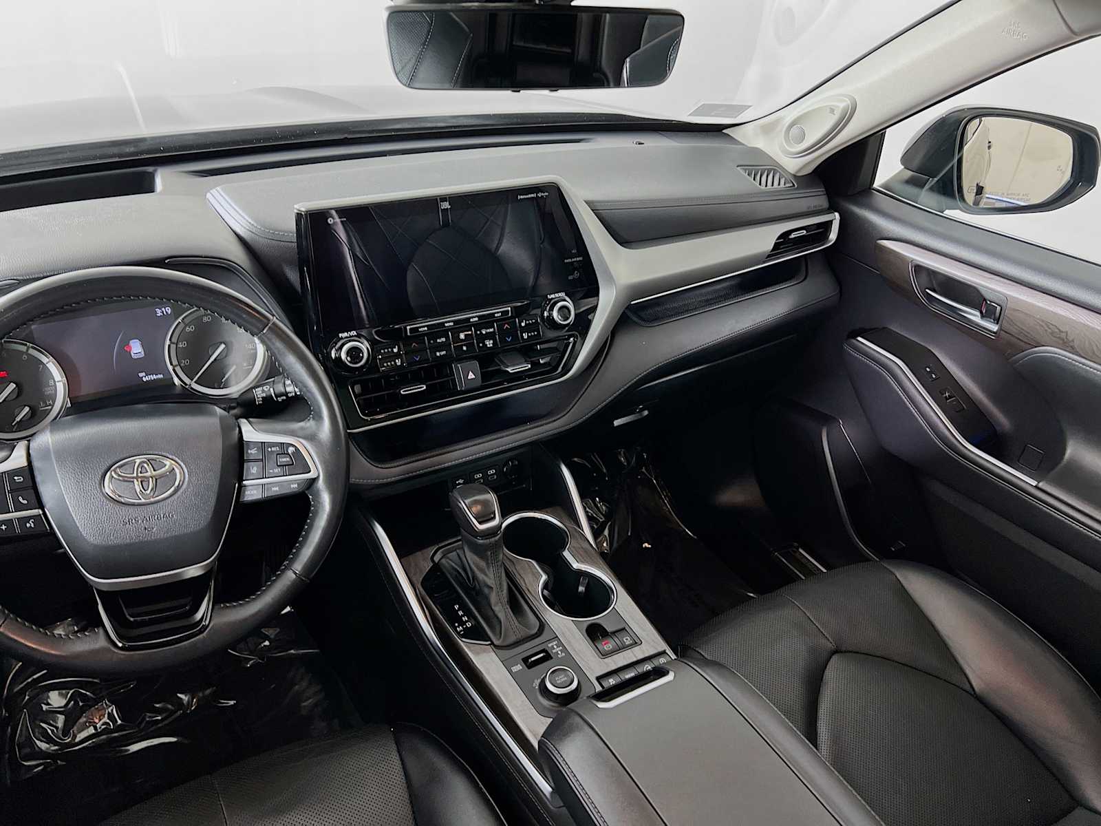 2022 Toyota Highlander Platinum - Photo 25