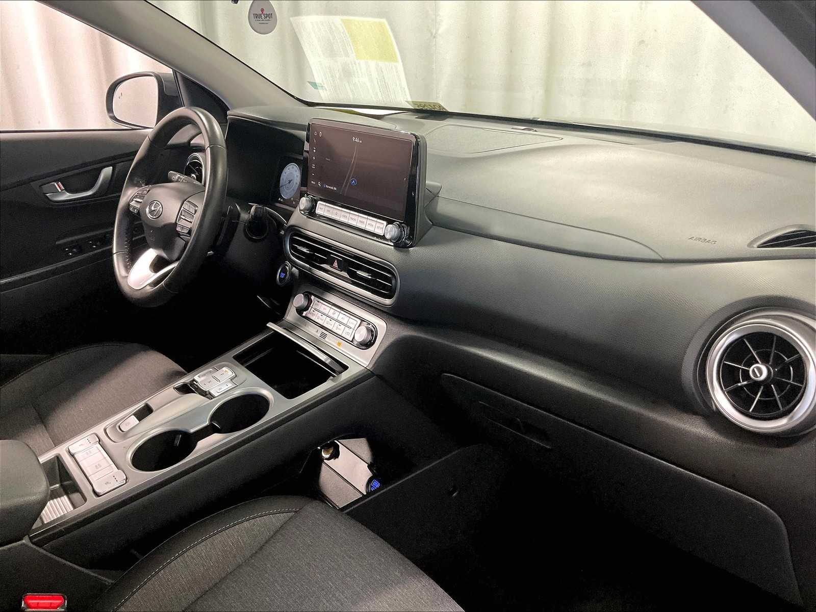 2023 Hyundai Kona Electric SEL - Photo 14