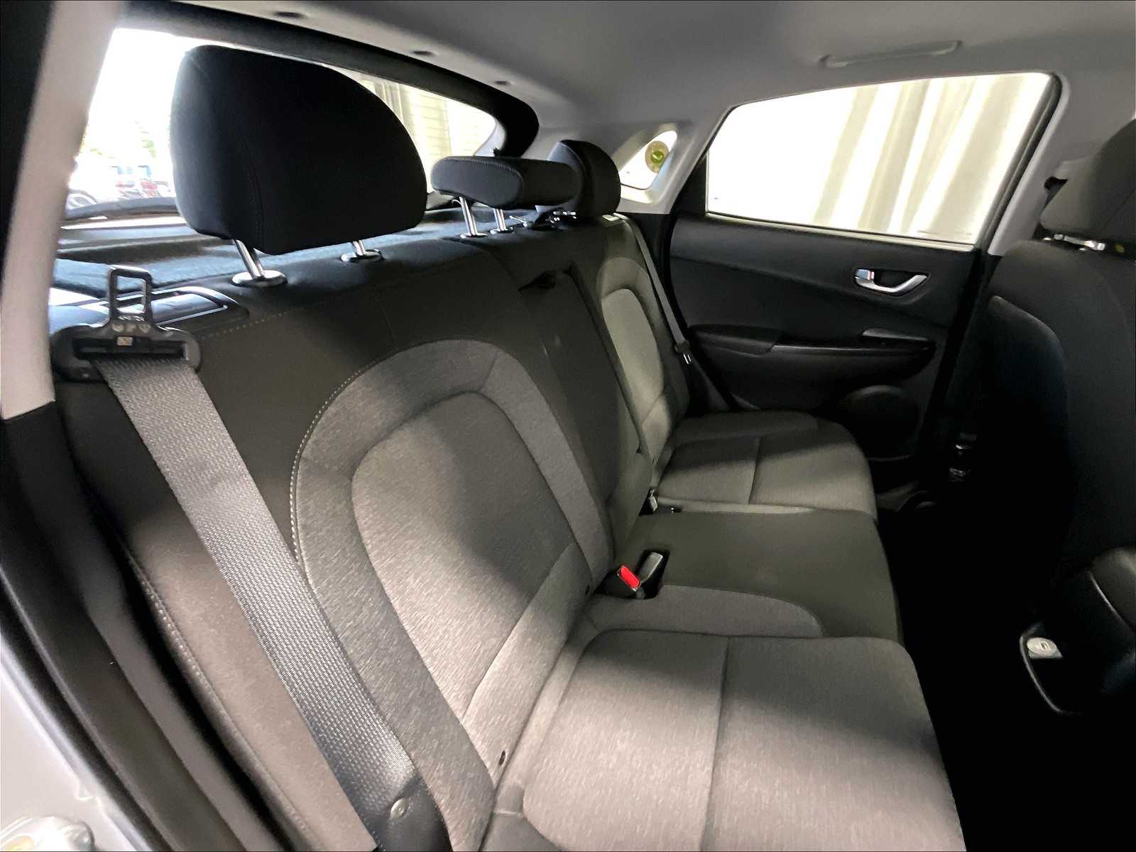 2023 Hyundai Kona Electric SEL - Photo 16