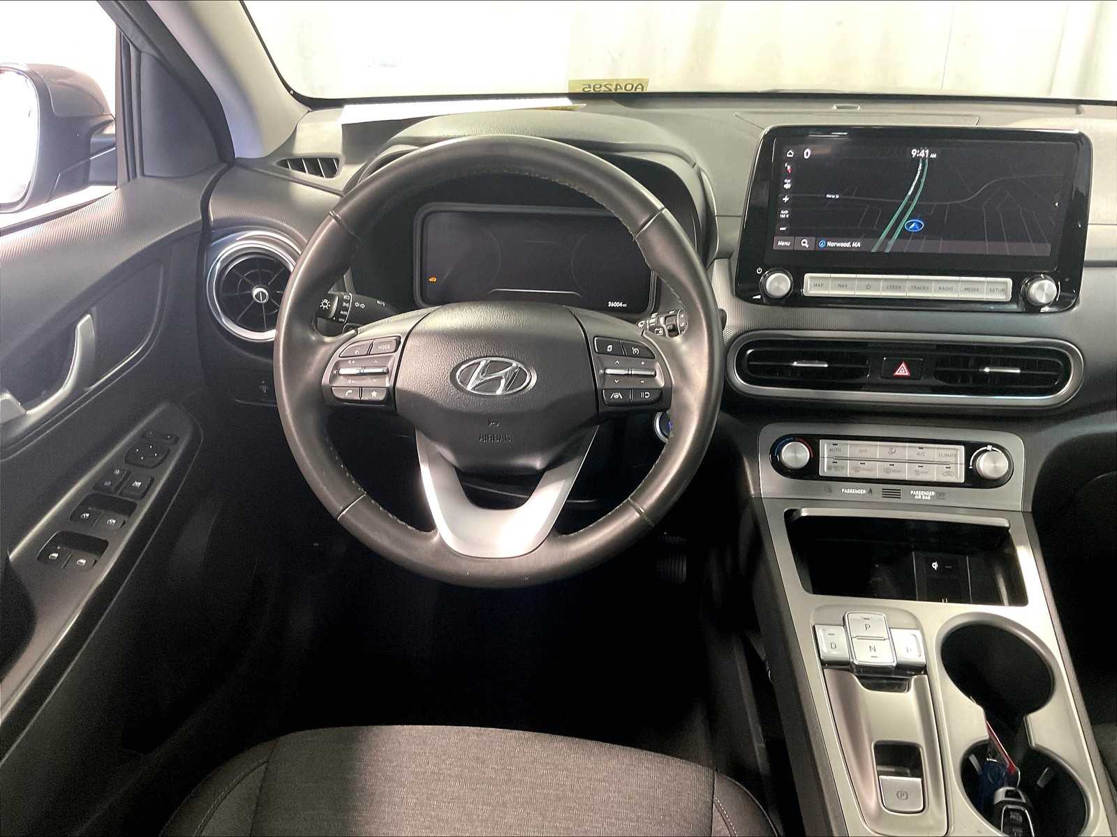 2023 Hyundai Kona Electric SEL - Photo 17