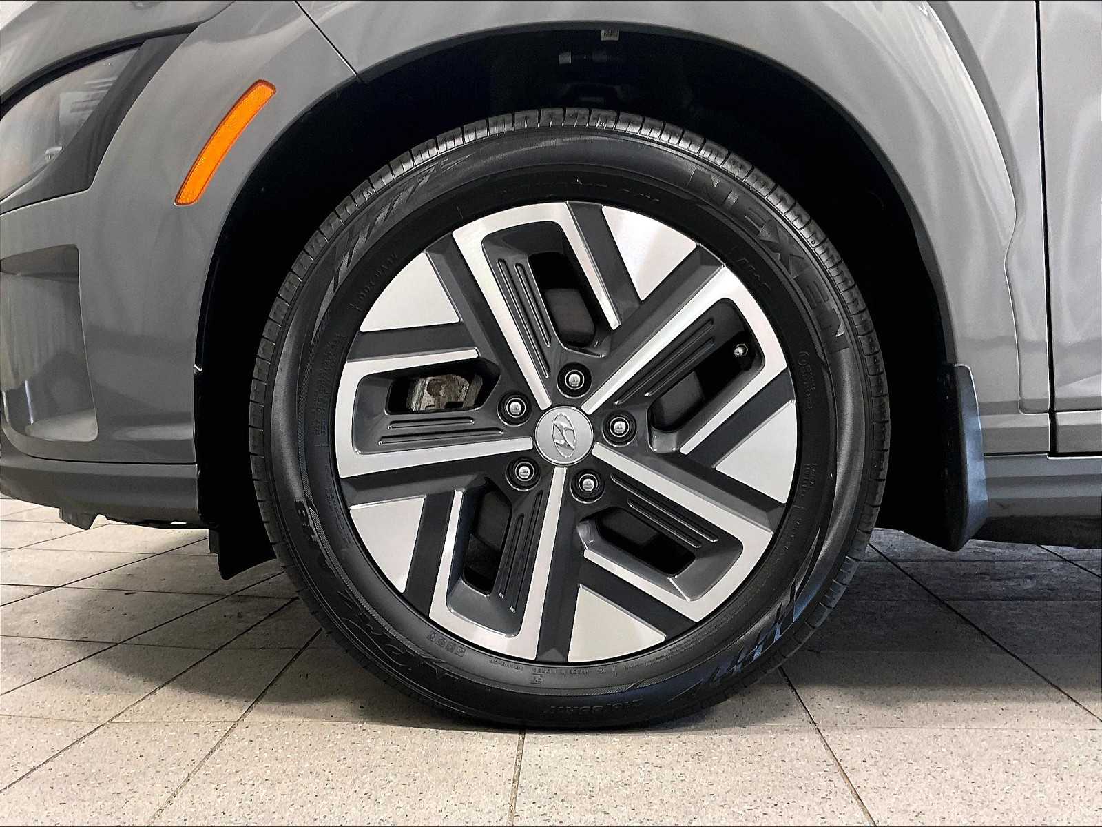 2023 Hyundai Kona Electric SEL - Photo 7