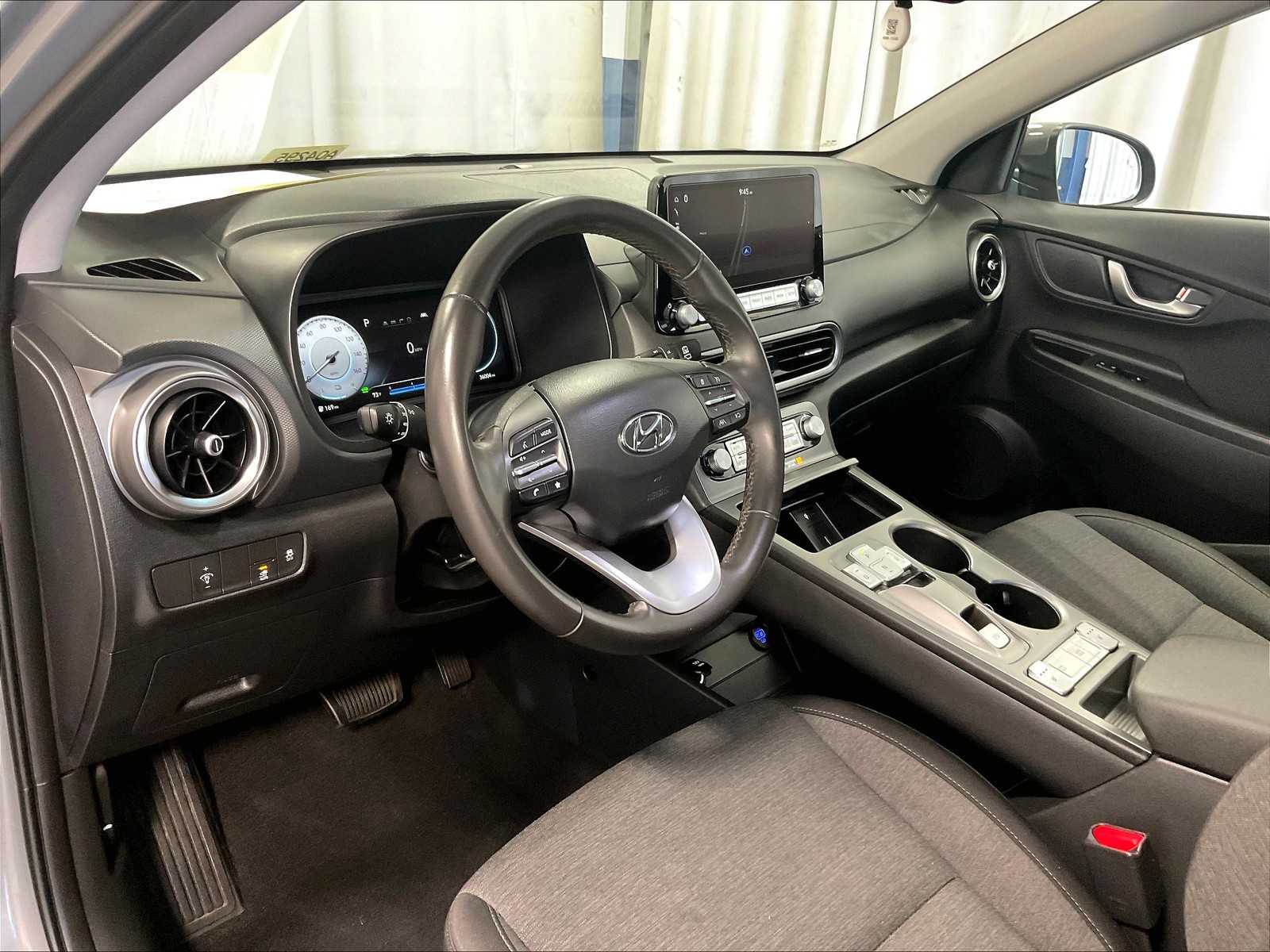 2023 Hyundai Kona Electric SEL - Photo 8