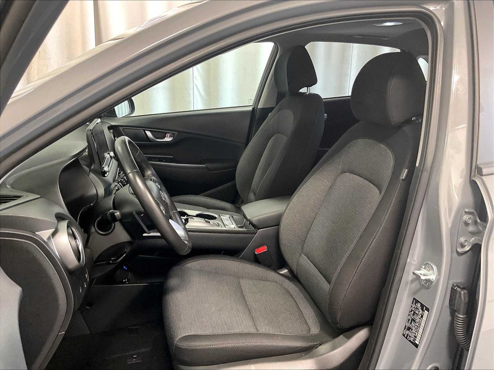 2023 Hyundai Kona Electric SEL - Photo 10