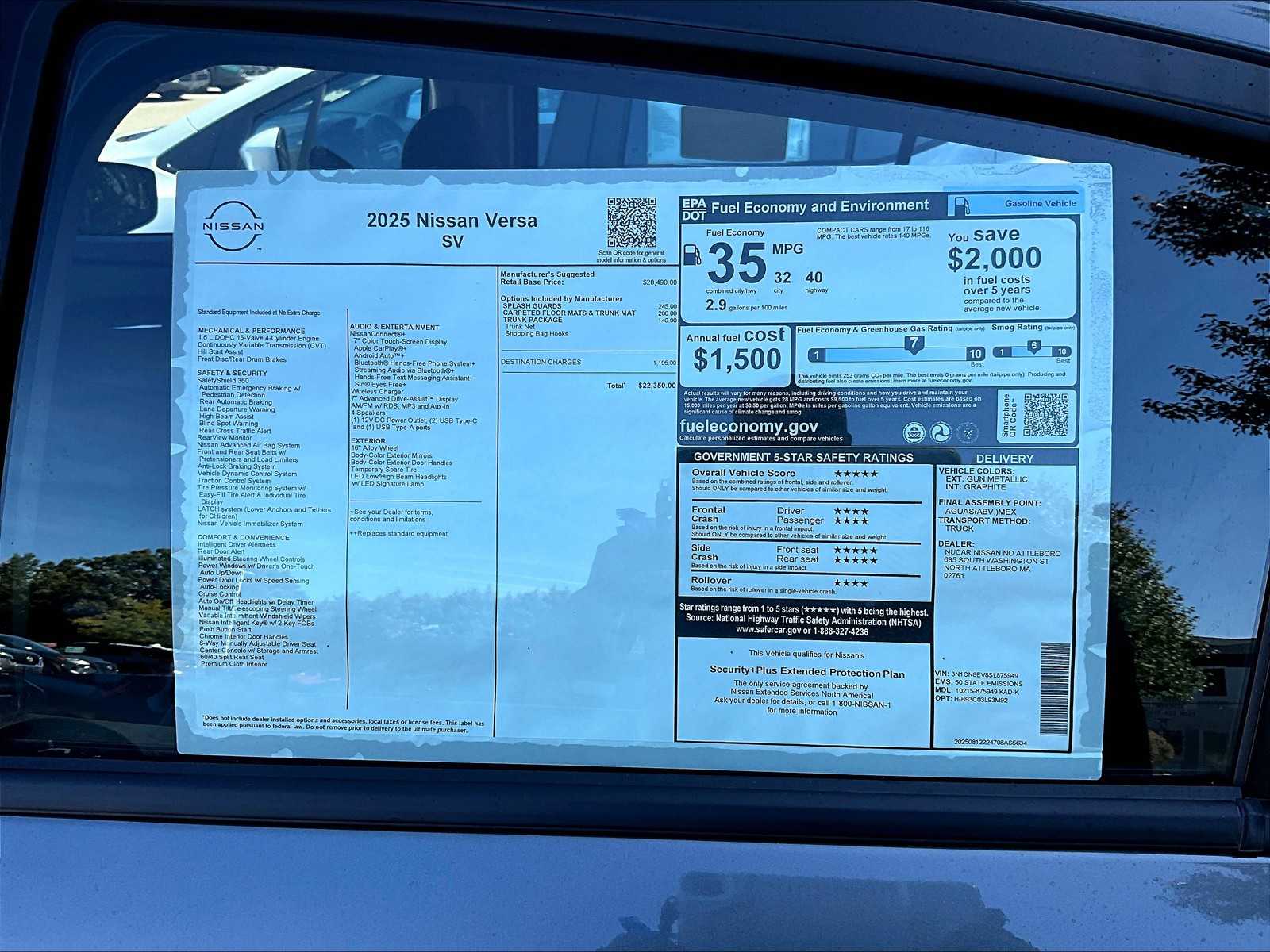 2025 Nissan Versa SV - Photo 17