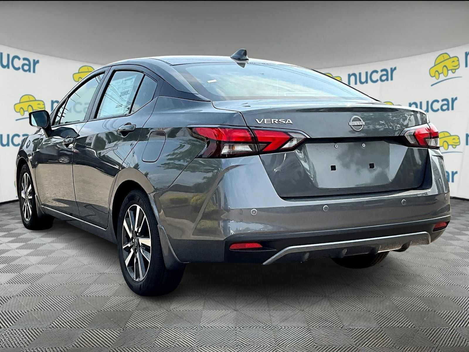 2025 Nissan Versa SV - Photo 5