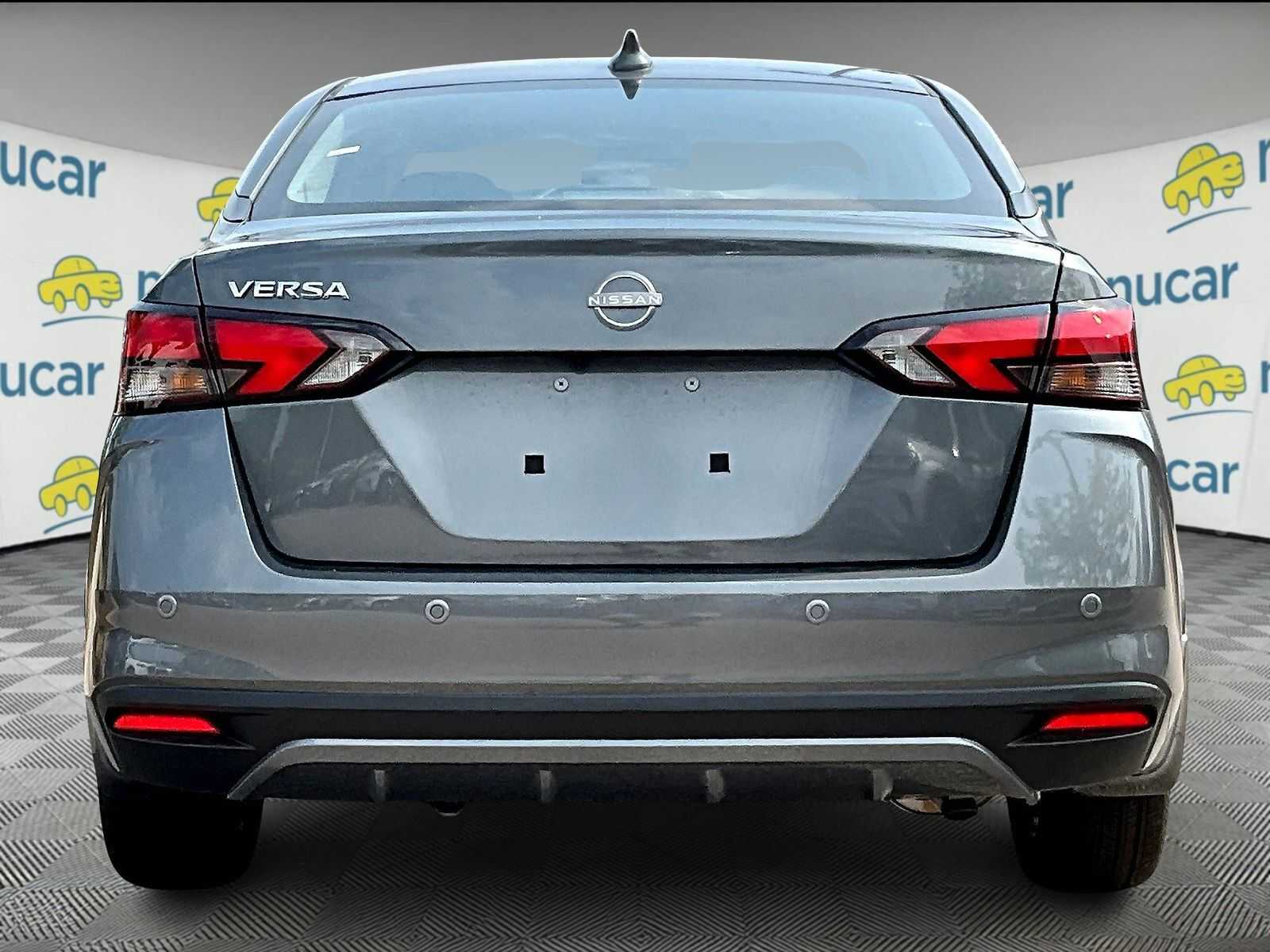 2025 Nissan Versa SV - Photo 6