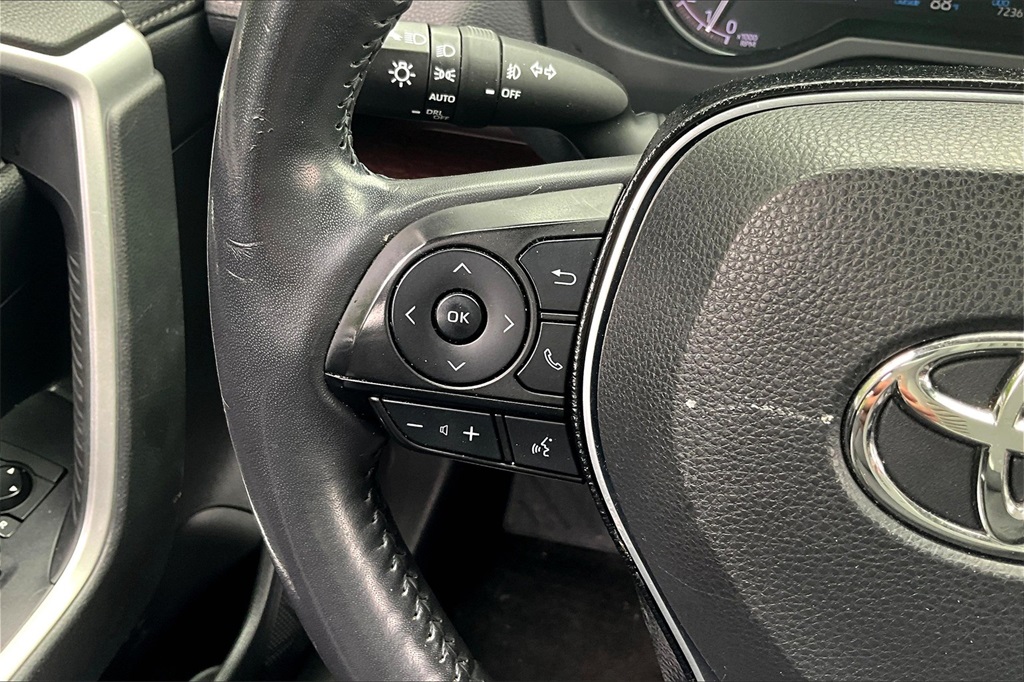 2020 Toyota RAV4 Limited - Photo 23