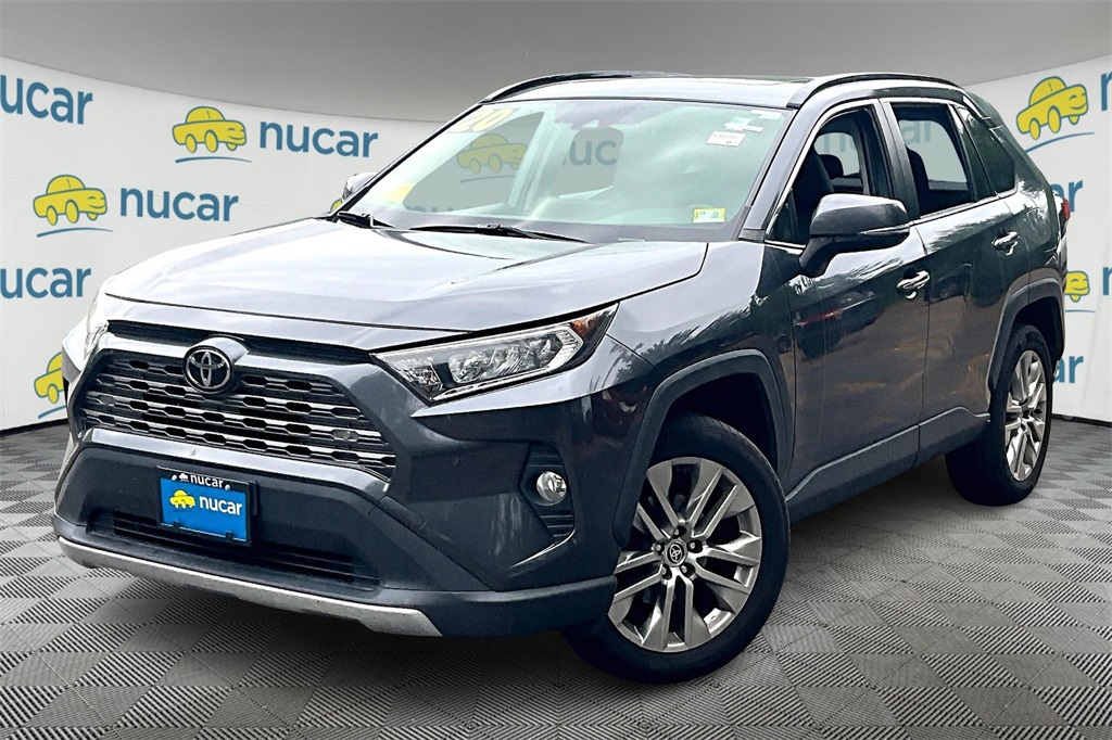 2020 Toyota RAV4 Limited - Photo 3