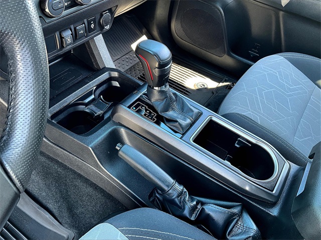2022 Toyota Tacoma TRD Off-Road - Photo 19