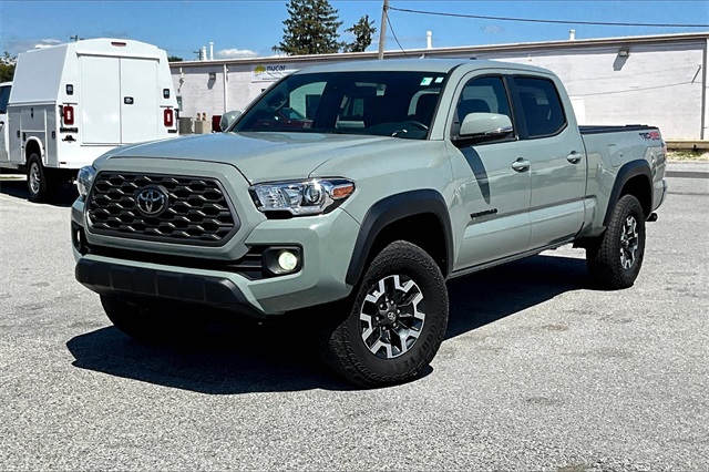 2022 Toyota Tacoma TRD Off-Road - Photo 2