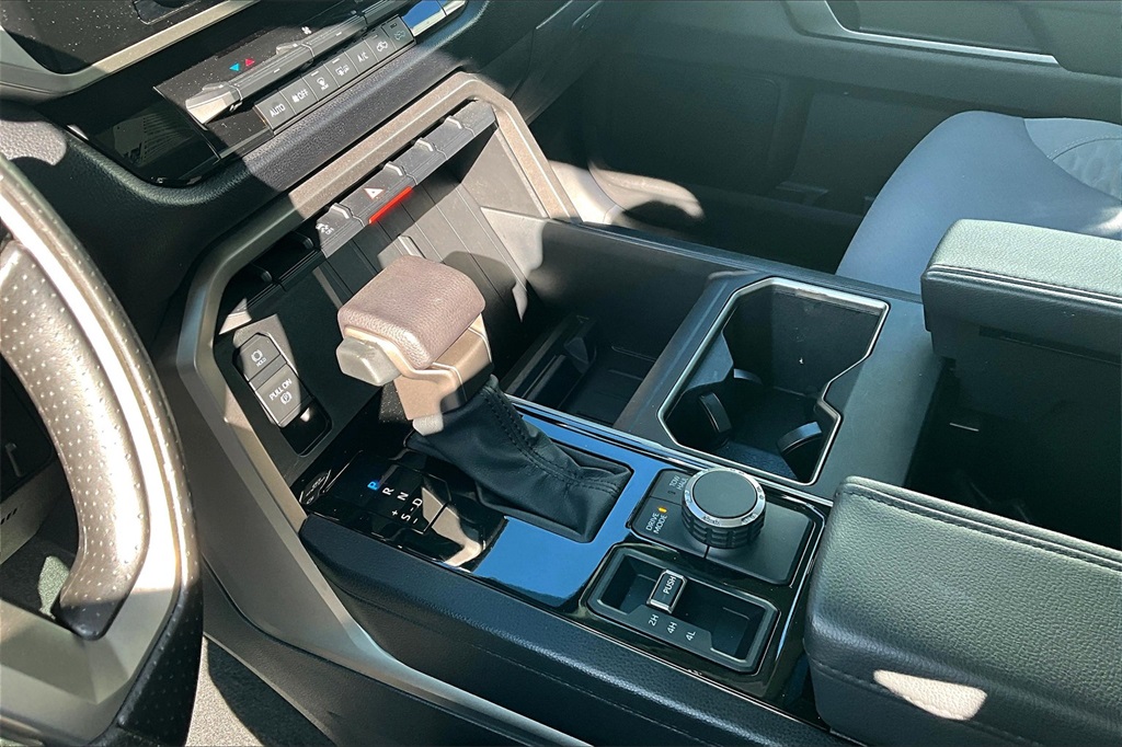 2023 Toyota Tundra SR5 - Photo 20