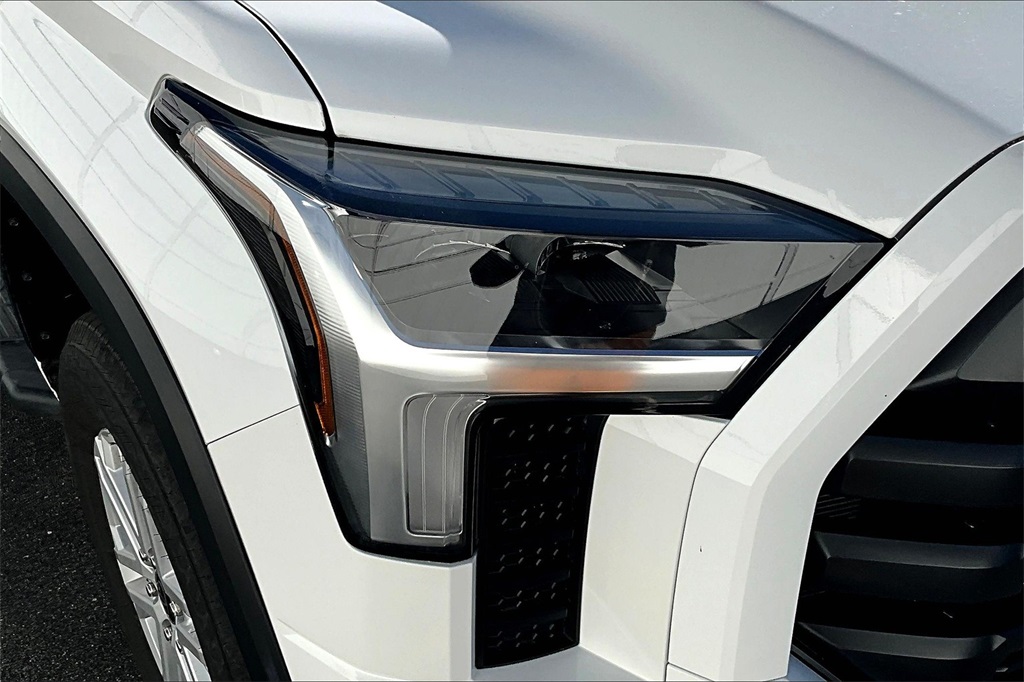 2023 Toyota Tundra SR5 - Photo 30