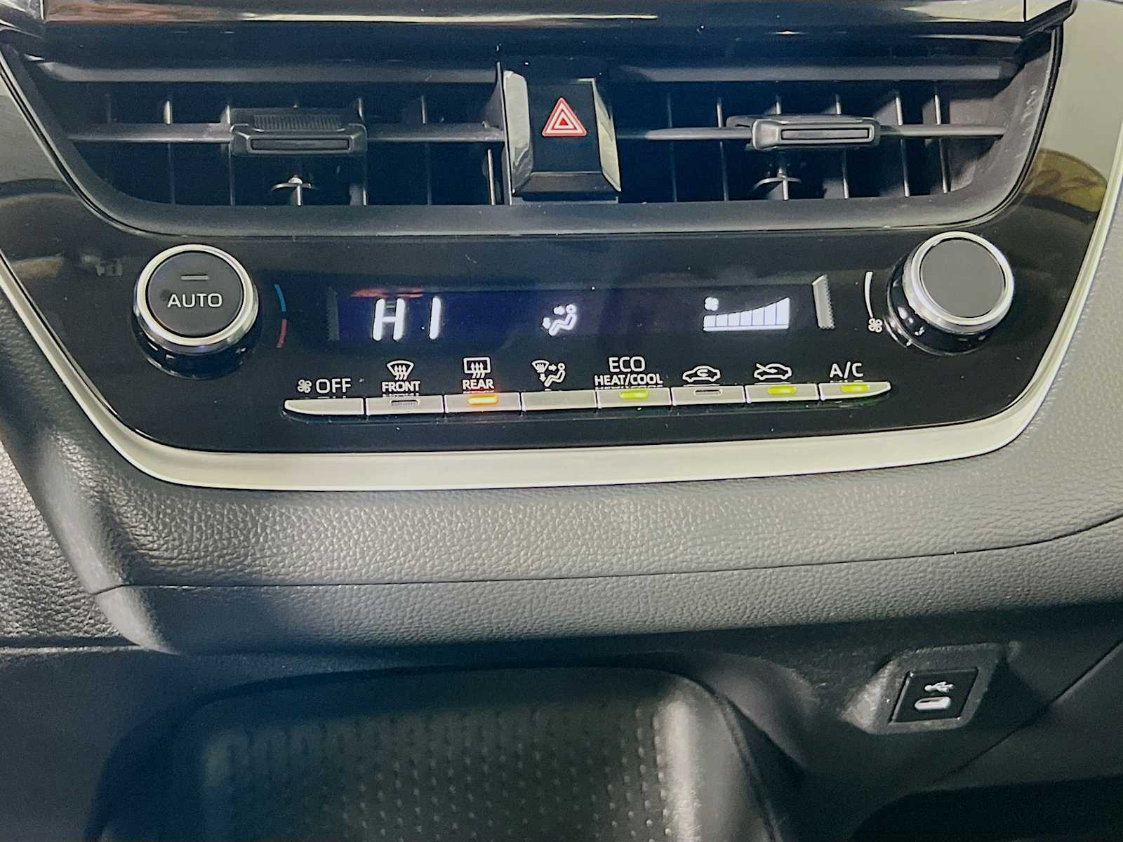 2023 Toyota Corolla LE - Photo 15