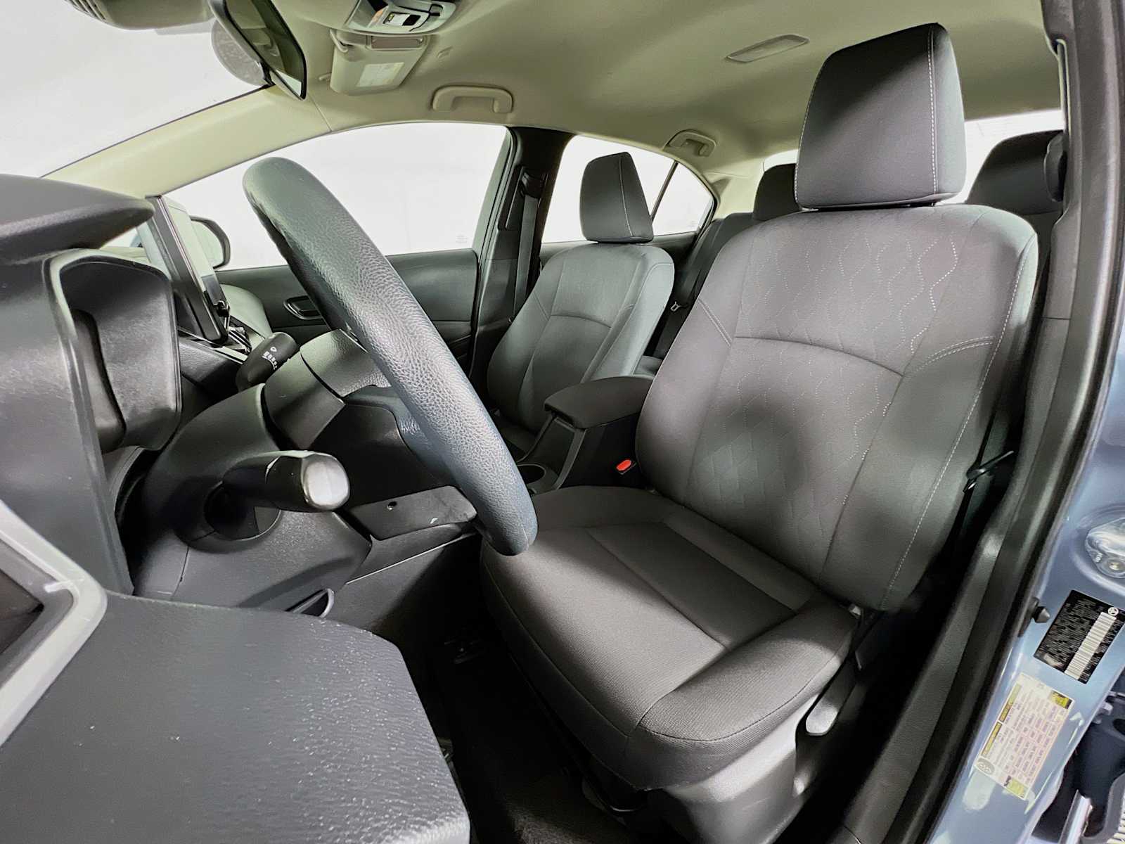 2023 Toyota Corolla LE - Photo 20