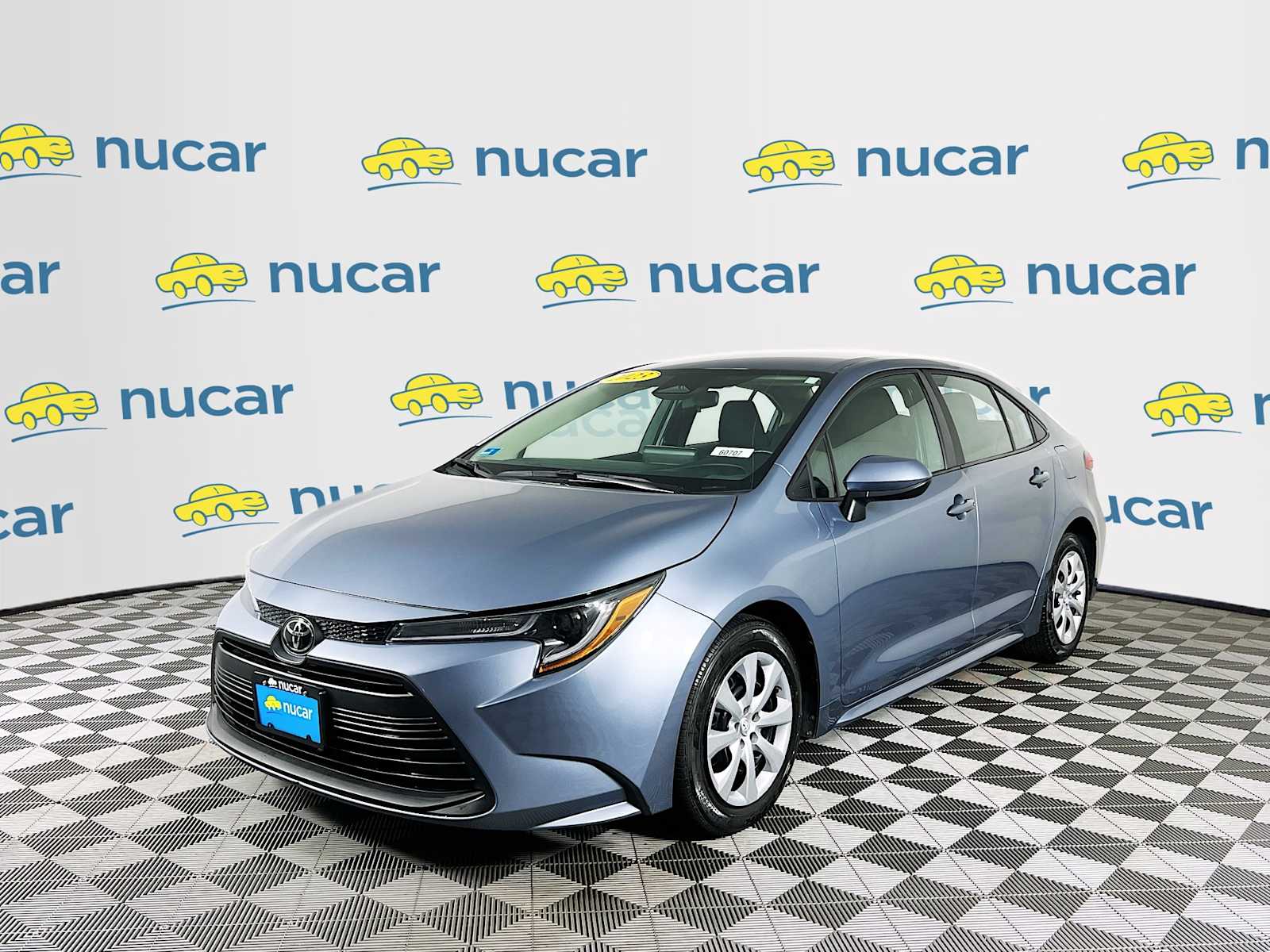 2023 Toyota Corolla LE - Photo 3