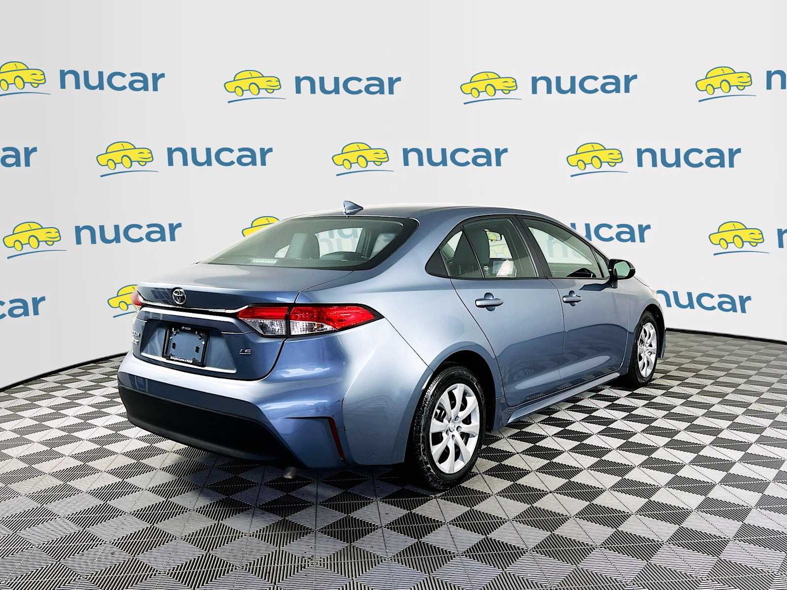 2023 Toyota Corolla LE - Photo 7