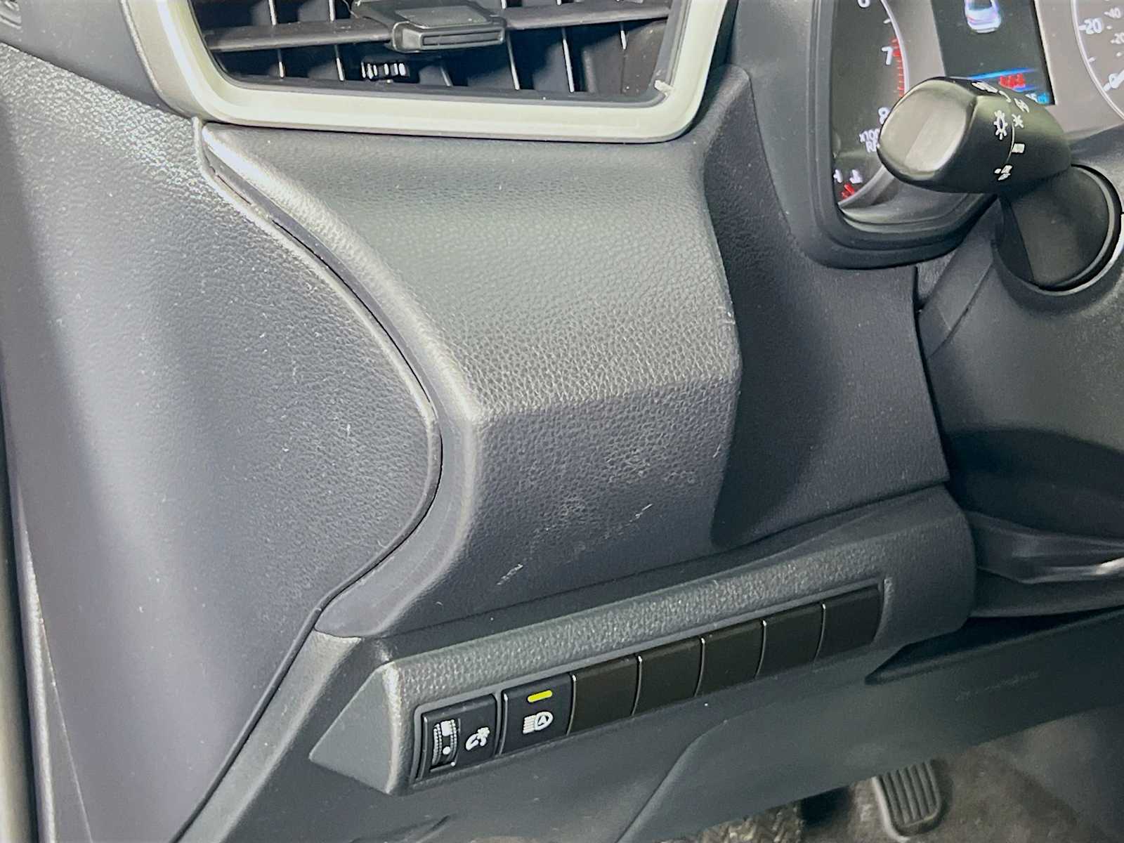 2023 Toyota Corolla LE - Photo 10