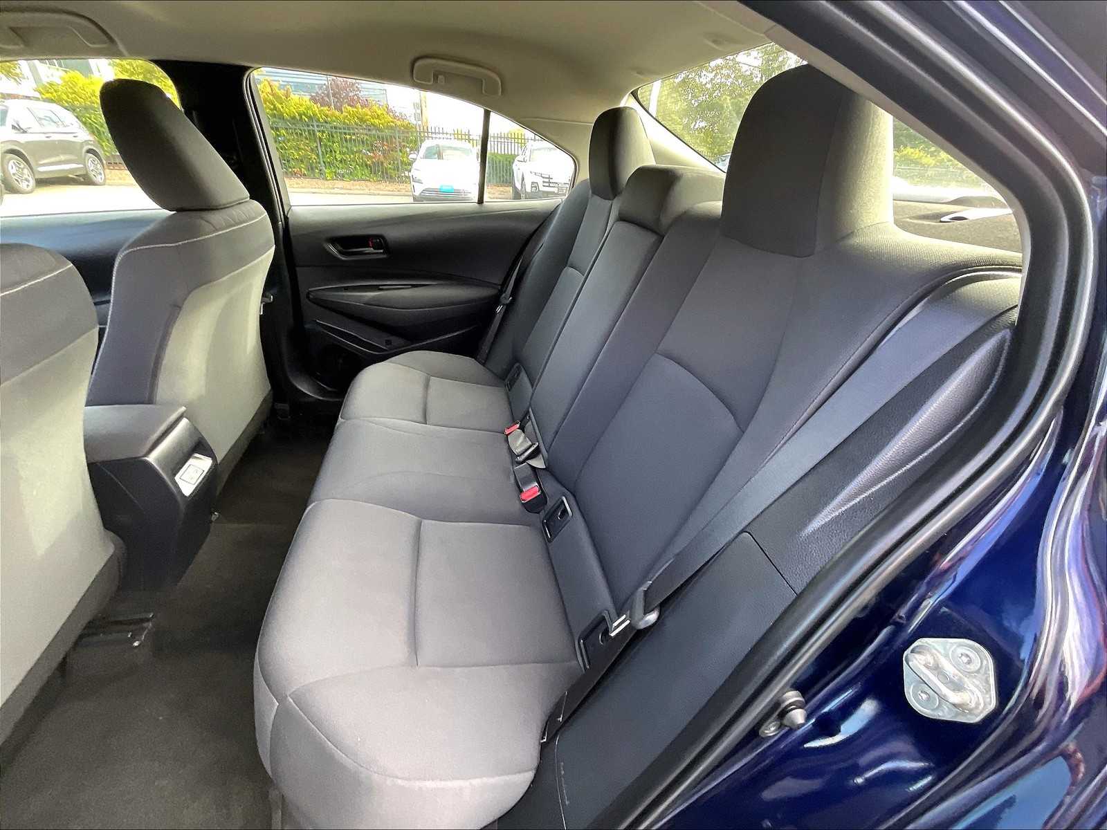 2023 Toyota Corolla LE - Photo 15